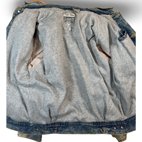 Vintage 90s Acid Wash Tiger Bay Denim Jacket XL Rock Band Patches Grunge - Picture 8 of 9